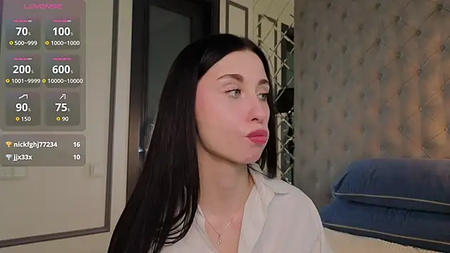 MiguelinaRasmuson's Live XXX Chat