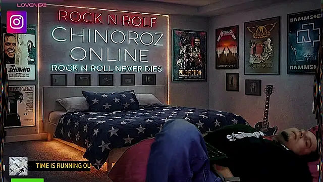 chino_roz Webcam show