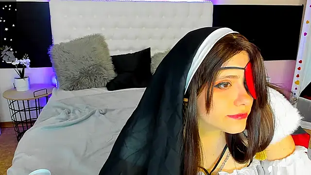 Živý XXX chat DellaRows