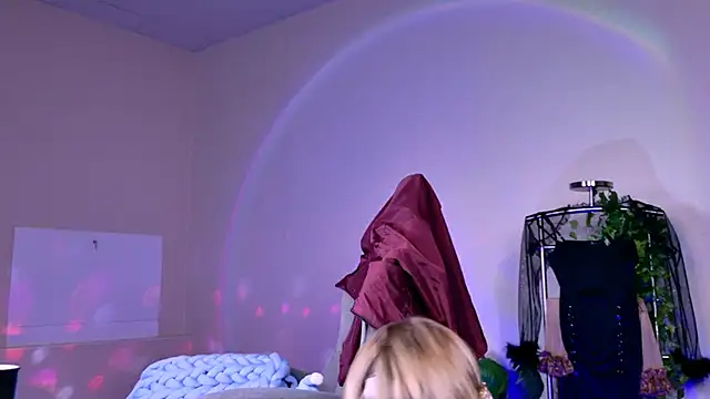 Chatroom XXX en direct de Kumiho_7777