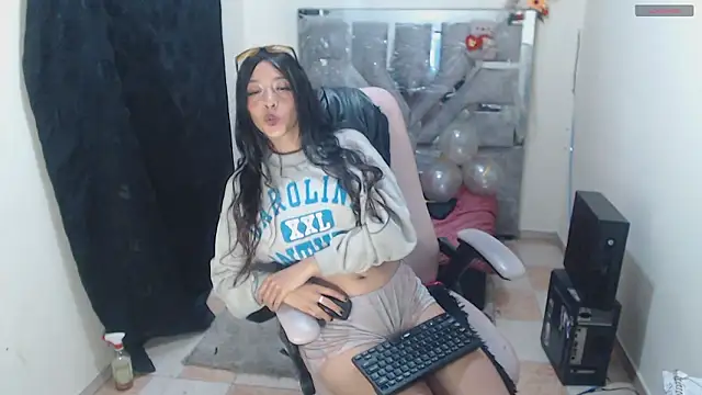 Chat XXX en directo de toxxxic_cams