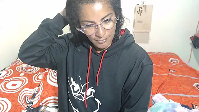kateleyagrey's Live XXX Chat