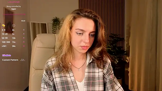 CherryCl0ud's Webcam Show