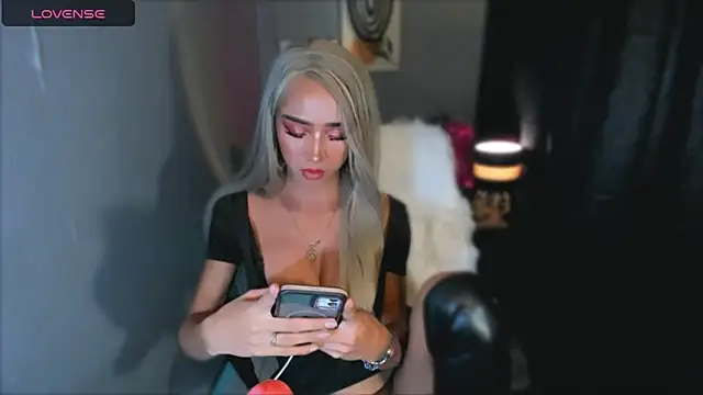 Živý XXX chat xUrGoddess_JheySluttyx