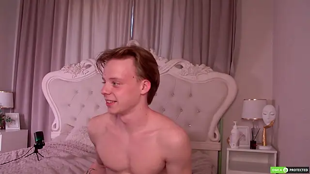 SimonWarner – Naživo XXX chat