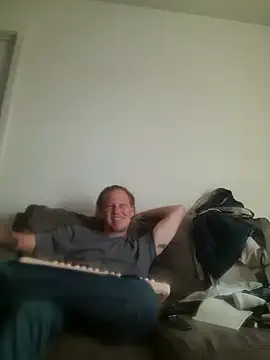yourMasterisBored live XXX chat