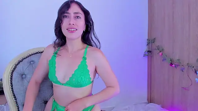 Amatiista's Live XXX Chat