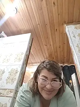 AlexxiaaMat 即時 XXX 聊天