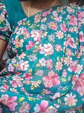 XXX chat uživo modela Munii_123