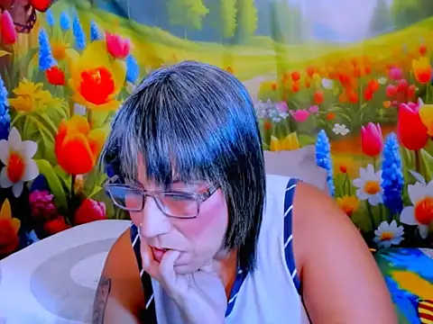 indianroxy 现场XXX聊天