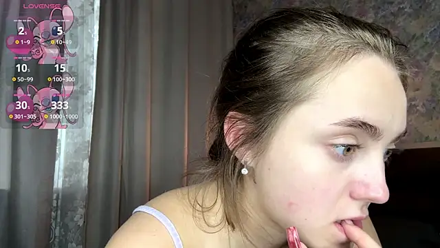 Czat XXX na żywo – LoraDavi