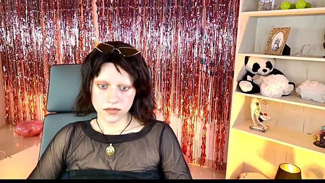 LidaDarknetn Live XXX chat