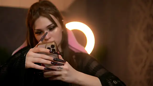 Chat XXX ao vivo de BrattyScarlet