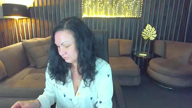 IrissMoon Live Chatraum