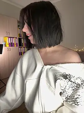 YourLittleDevil Live XXX-Chat