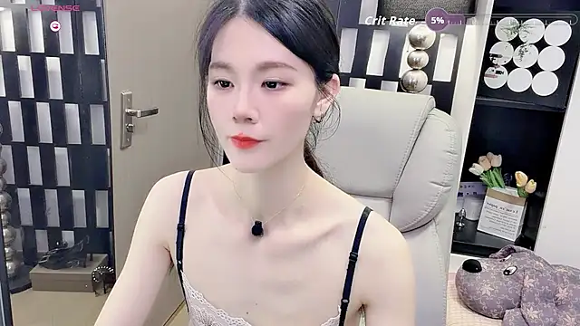Yueyue-MM 网络视讯表演