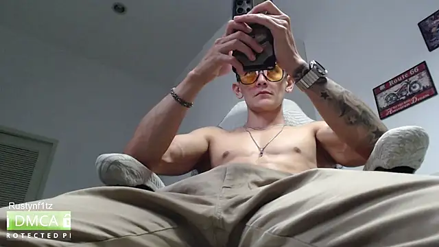 Chat XXX Live Rustynf1tz_