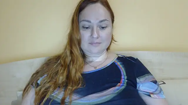 Chat +18 de Foxy_Kate3333 ao vivo