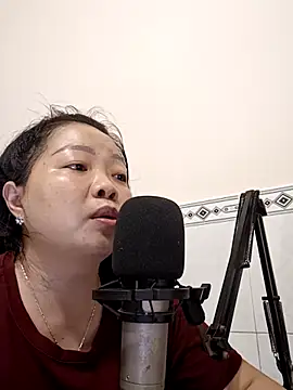 Nangchubi 网络视讯表演