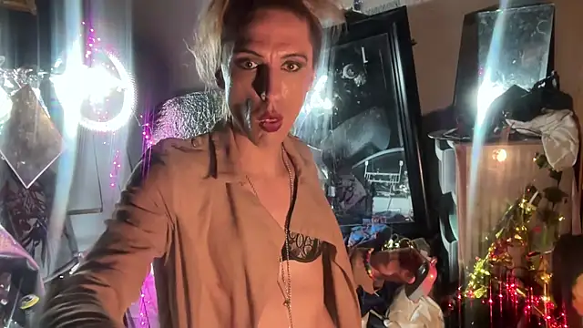Chat +18 de TgirlBrat ao vivo