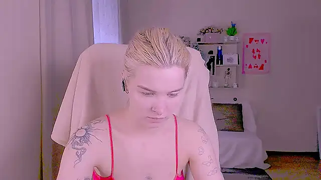 แชท XXX สดของ Hot_Blonda