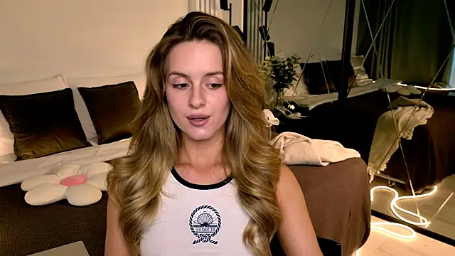 RozzitaBedberryn Live XXX chat