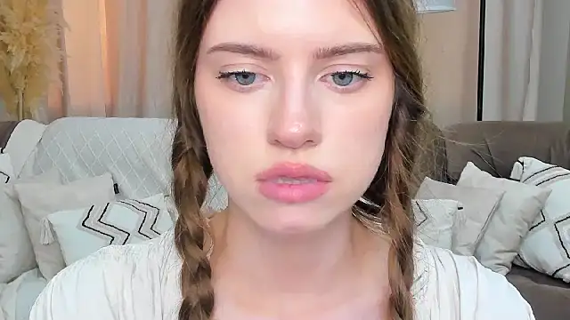 دردشة Erica_Kiss الجنسية المباشرة