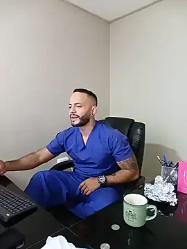 Mike_savage3's Webcam Show