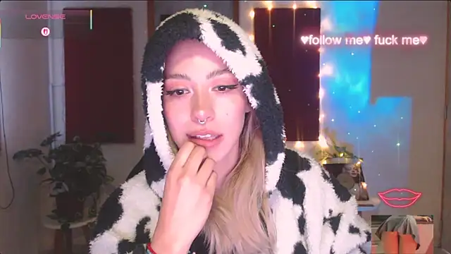 دردشة sakura_beauty الجنسية المباشرة