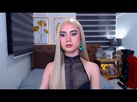 دردشة JuicyCockThea الجنسية المباشرة