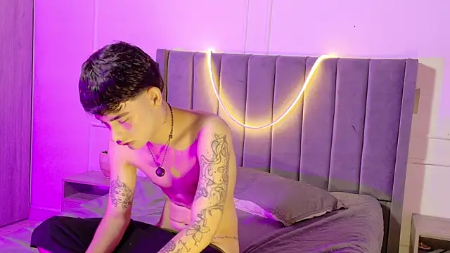 Zeyn_smith's Live XXX Chat