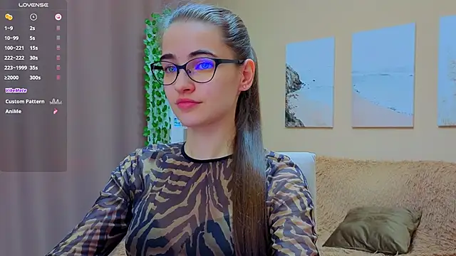 AstoriyaNight's Live XXX Chat