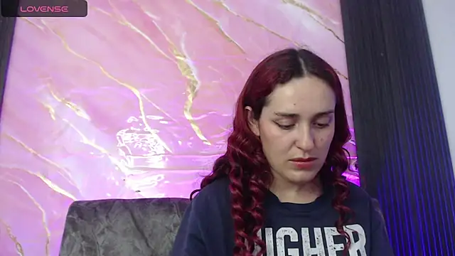 Онлайн чат XXX kat_desiree