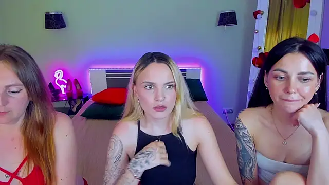 Онлайн чат XXX MagicEyess