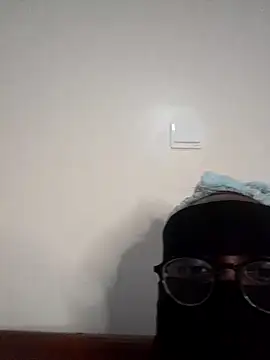 ruthlesstemtation's Live XXX Chat