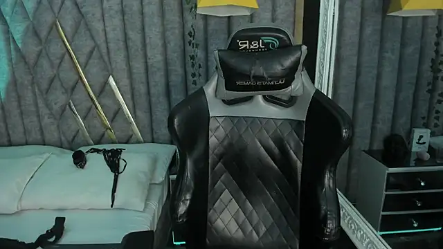 عرض كام NicolaiKarav