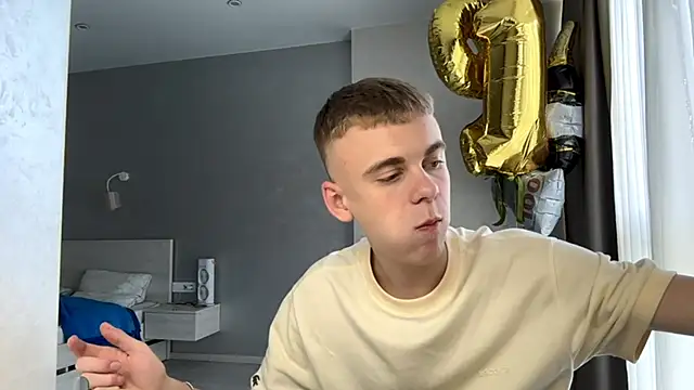 Chat +18 de SoloFury ao vivo