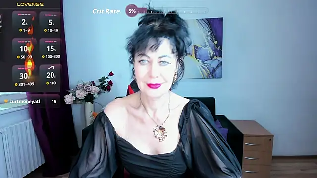 Silvia_Wallec: онлайн-секс-чат