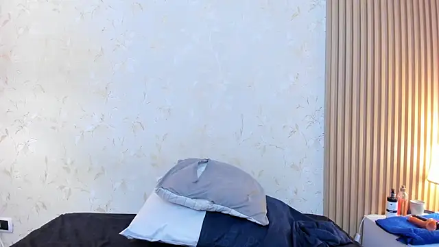 vailoetharris 即時 XXX 聊天