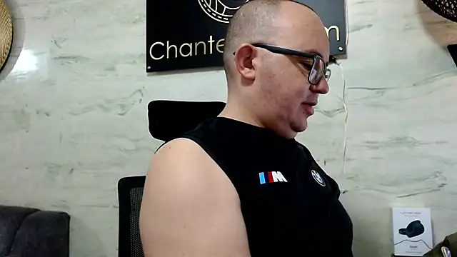 maximo_daddy Pertunjukan Webcam