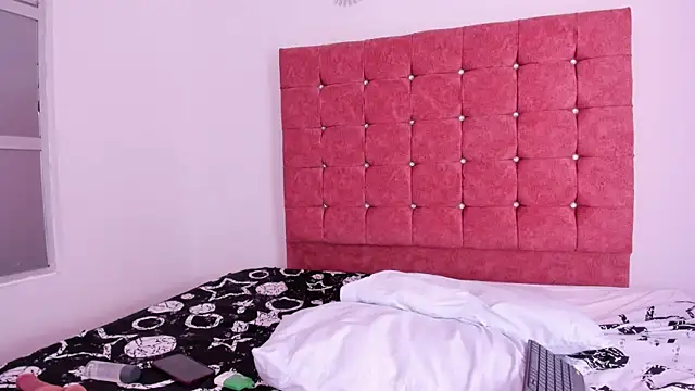 dulce_girls élő XXX-chatje
