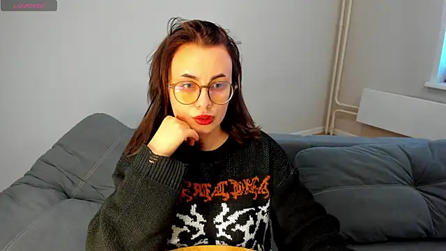 MewStella's Live XXX Chat