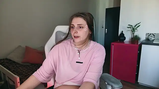 Celeste_Off লাইভ XXX চ্যাট