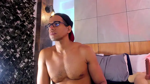 JacobDraven's Live XXX Chat