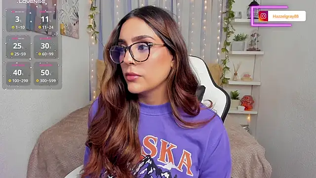 Chat XXX ao vivo de HazzelGray