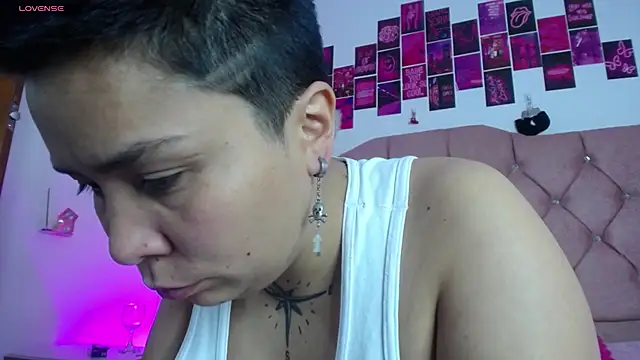 Chat XXX ao vivo de nat_evans8