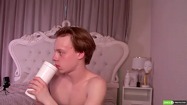 SimonWarner Webcamshow
