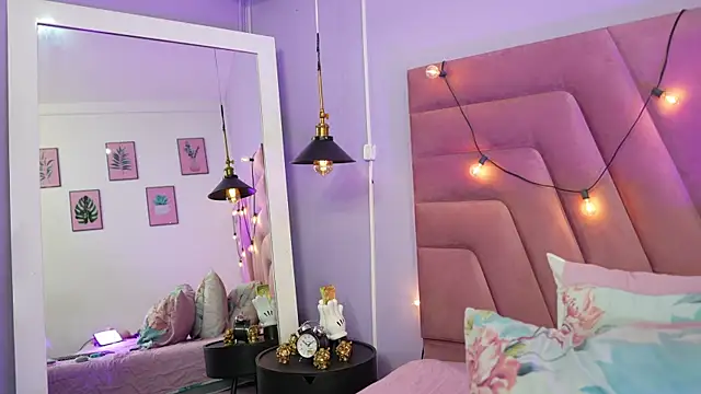 دردشة kinkylittlegirll الجنسية المباشرة