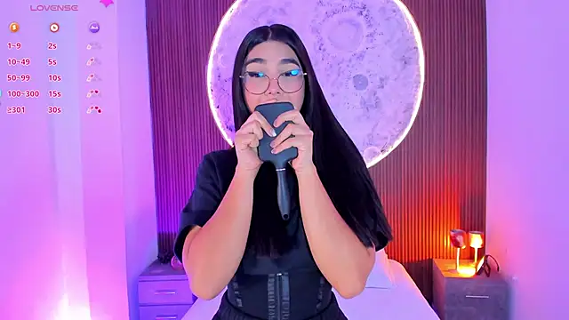 Show modela RoseCassie na web-kameri