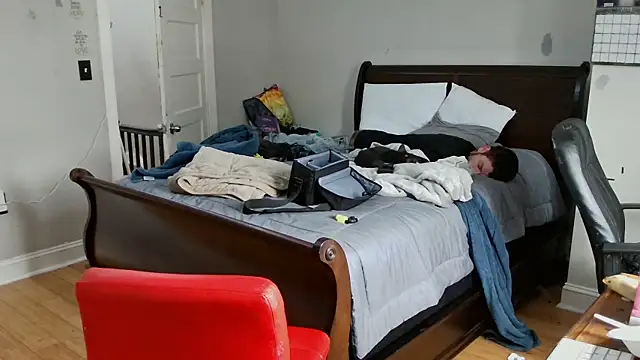 Chat +18 de hungkubenski ao vivo